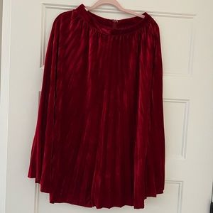Velvet pleated skirt